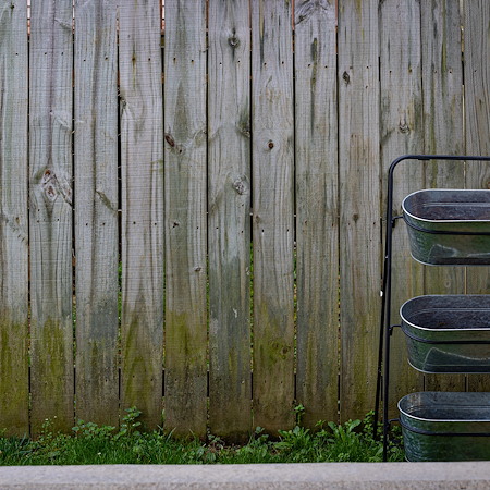 Fence Oxidation? Here's How Softwashing Restores Your Wood and Metal