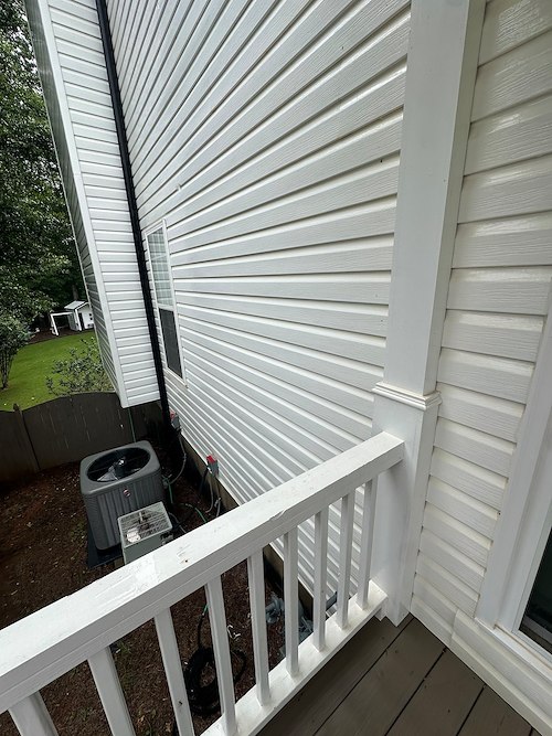 Spring Cleaning Made Easy: How Pressure Washing Revives Your Home Thumbnail