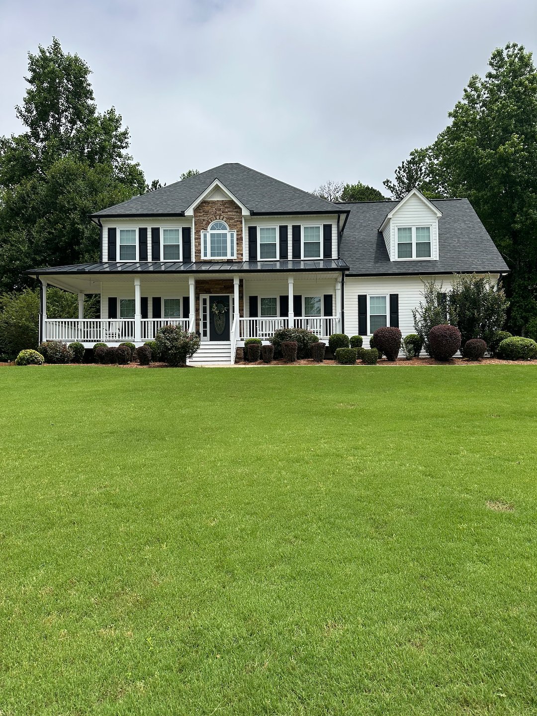 House Washing in Douglasville, GA – Another Sparkling Clean Home! Thumbnail