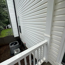 House-Washing-in-Douglasville-GA-Another-Sparkling-Clean-Home 4