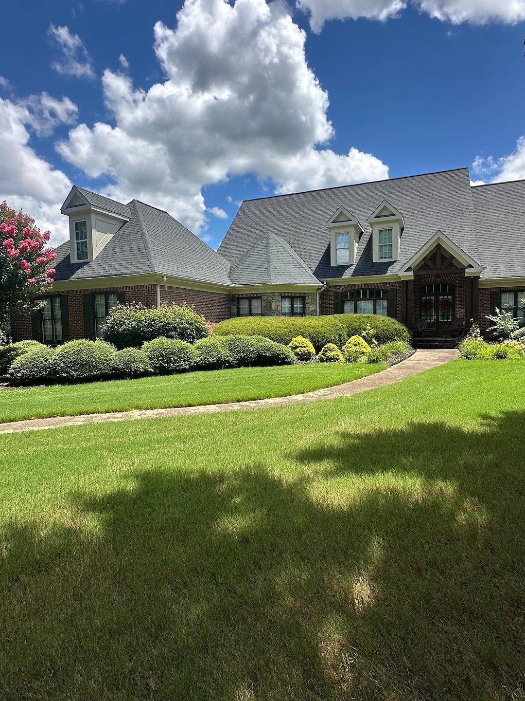 Roof Cleaning in Marietta GA – Restoring This Home’s Roof and Curb Appeal Thumbnail