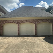 Roof-Cleaning-in-Marietta-GA-Restoring-This-Homes-Roof-and-Curb-Appeal 1