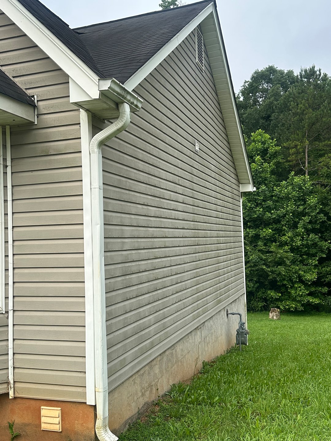 Top Quality House Washing Located in Dallas, Georgia 