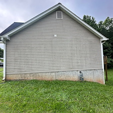 Top-Quality-House-Washing-Located-in-Dallas-Georgia 5